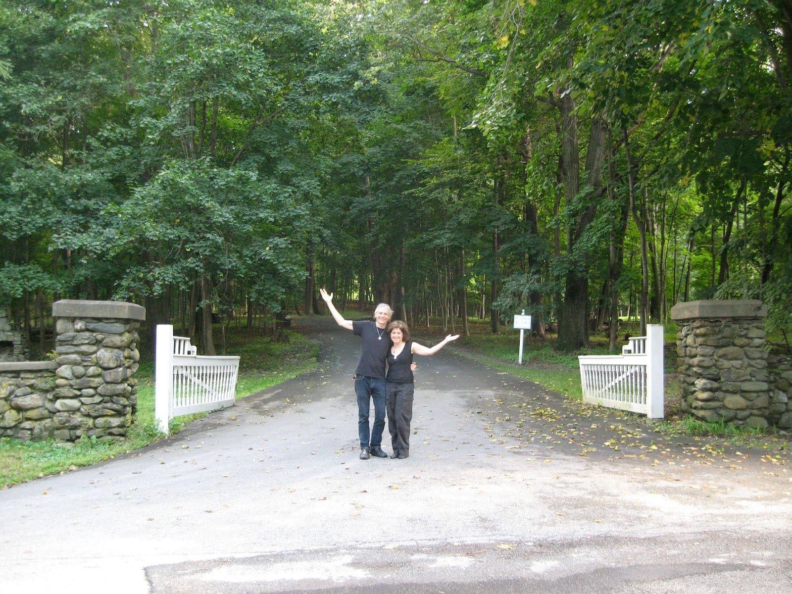 Alex Grey & Allyson Grey, CoSM Entrance